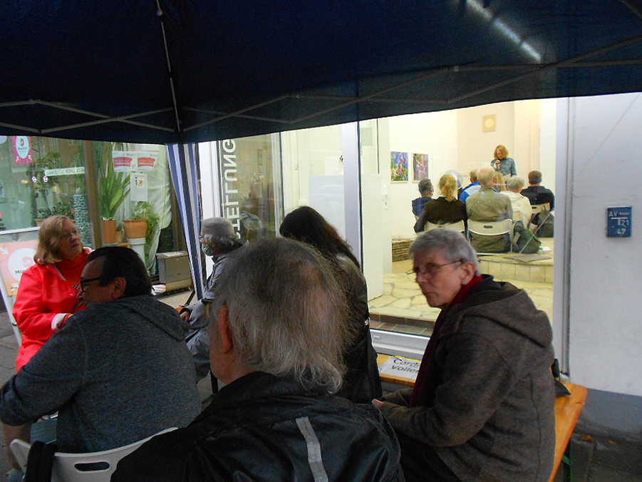 Foto:
              Yukari Kosakai